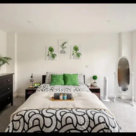 The Nest Of Forest Hill Apartment London