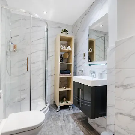 Farringdon Penthouse Spacious 3 Bedroom 2 Bath London