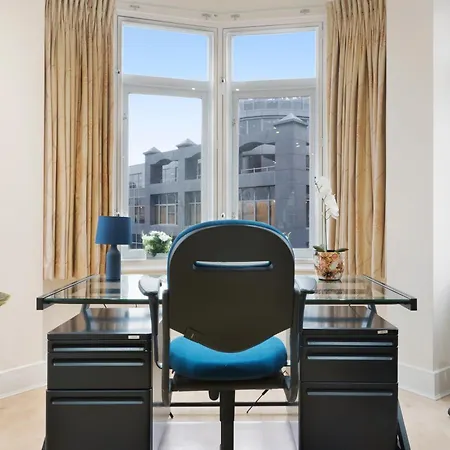 Apartment Farringdon Penthouse Spacious 3 Bedroom 2 Bath