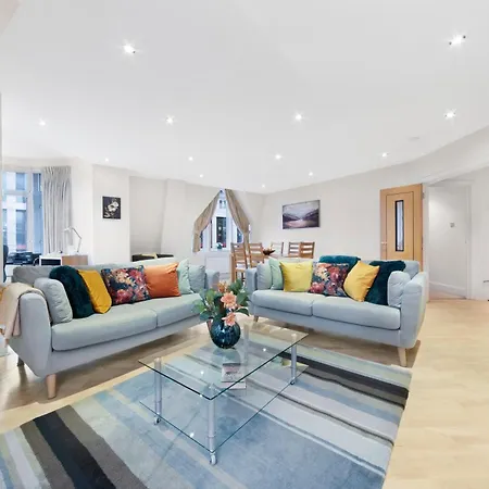 Apartment Farringdon Penthouse Spacious 3 Bedroom 2 Bath *