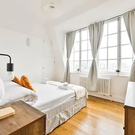 Light And Airy *