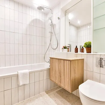Wonderful Fitzrovia 3 Bed Apartamento Londres