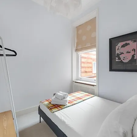 Casa Italia Near Sloane Square, Harrods And Kings Road - Washing Machine & Wifi *