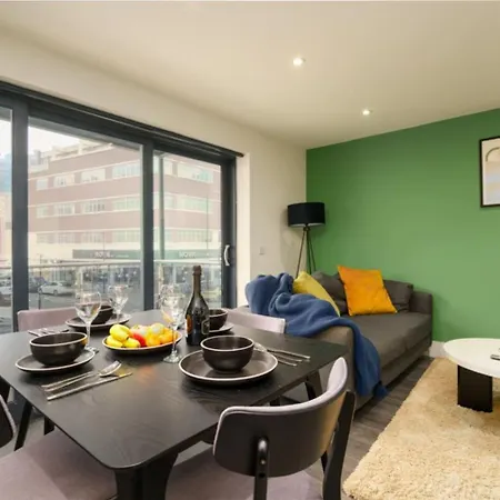 2bd In Whitechapel, Apartment *
