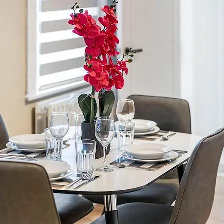 Classy Gf Gem Next Seven Sisters Apartment