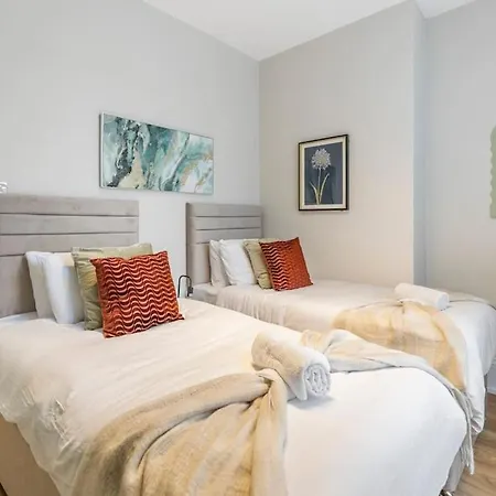 Apartment Classy Gf Gem Next Seven Sisters London