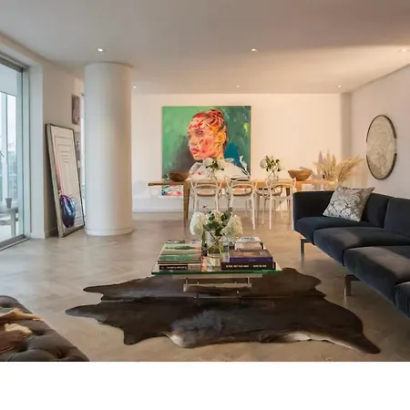 Battersea Power Station Penthouse Apartment *