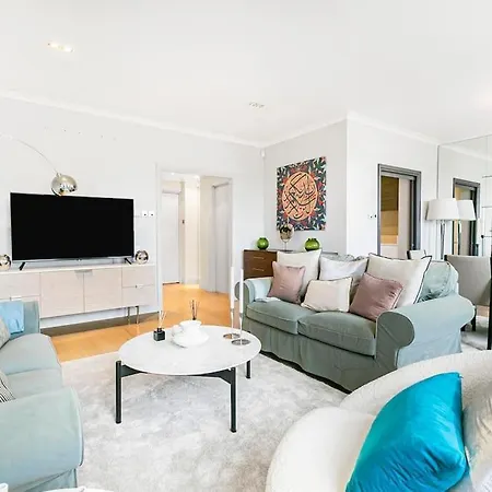 דירה Penthouse Overlooking Hyde Park לונדון
