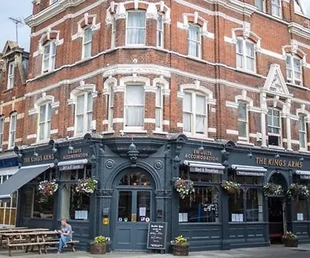 The Kings Arms Bed & Breakfast