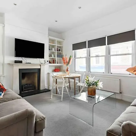 Apartment Portobello Road Iconic House London