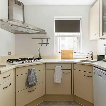Portobello Road Iconic House Apartment London