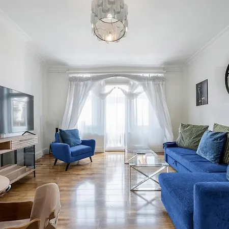 Daire Dyc Oxford Street - Selfridges - 3bed With Lift Londra