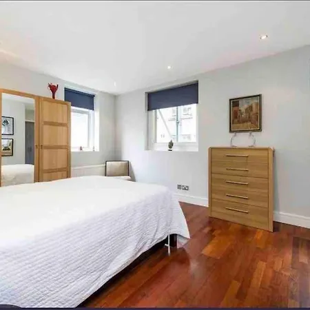 Dyc Oxford Street - Selfridges - 3bed With Lift