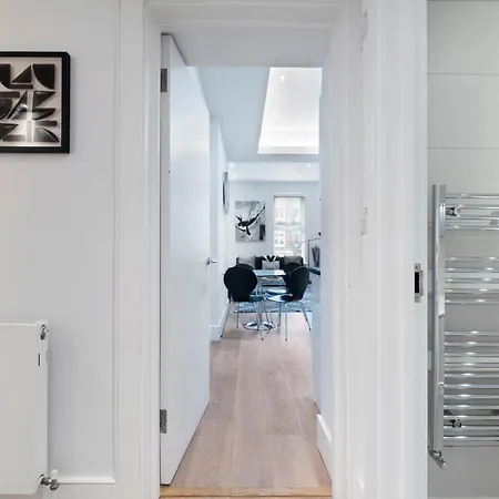 Modern 1 Bed Apartment- Kings Cross Station London