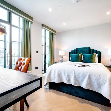 Apartment Arcore Premium Spitafields