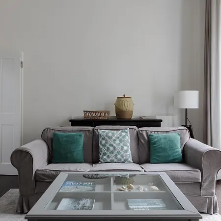 Number 53 - Stunning Maisonette With Parking In Kensington & Chelsea *