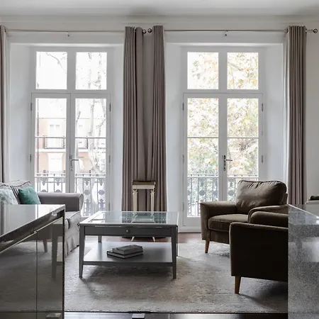 Number 53 - Stunning Maisonette With Parking In Kensington & Chelsea