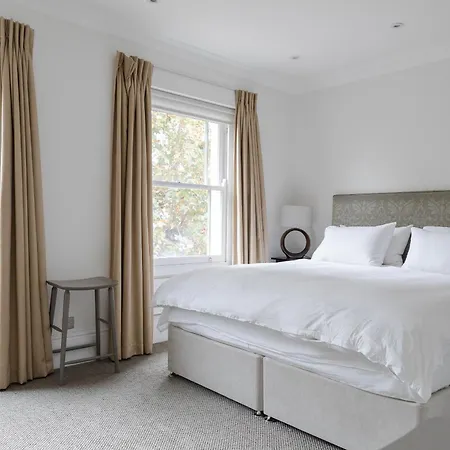 Lejlighed Number 53 - Stunning Maisonette With Parking In Kensington & Chelsea *