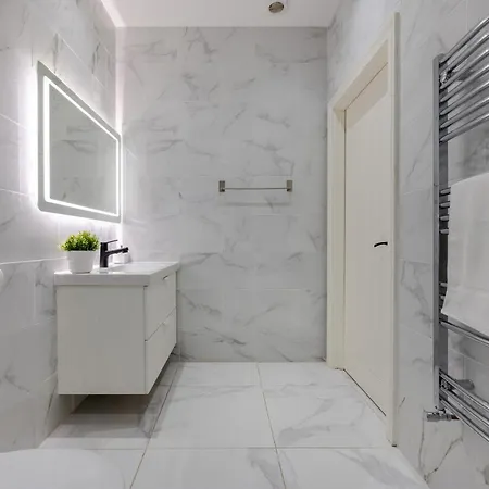 Apartment Modern 1 Bed - Us Embassy, Nine Elms & Battersea Station *