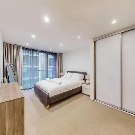 Stylish 3 Bedroom In The Heart Of Clerkenwell London