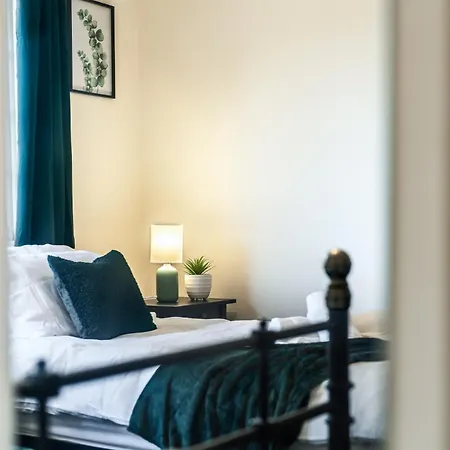 Holiday home Wilkinsons Home-free Parking, Perfect For Contractors & Weekend Getaways, Near Airport & Excel