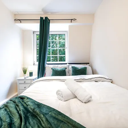 Holiday home Wilkinsons Home-free Parking, Perfect For Contractors & Weekend Getaways, Near Airport & Excel