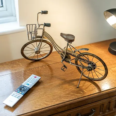 Holiday home Wilkinsons Home-free Parking, Perfect For Contractors & Weekend Getaways, Near Airport & Excel *