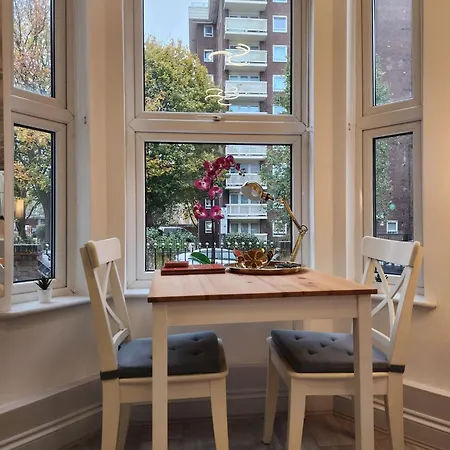 St 8 - Very Close To Tube - Cozy Flat Apartment