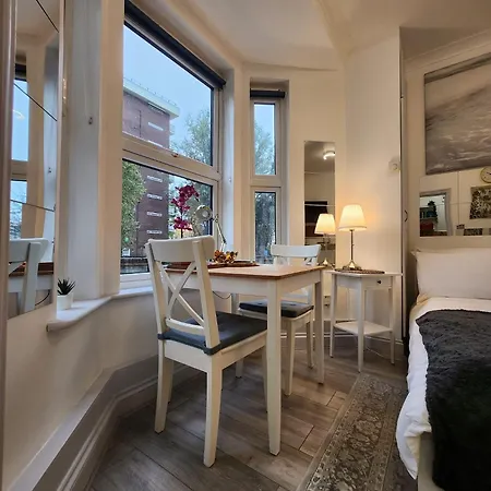 Apartment St 8 - Very Close To Tube - Cozy Flat