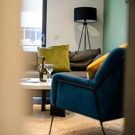 2bd In Whitechapel, Apartment