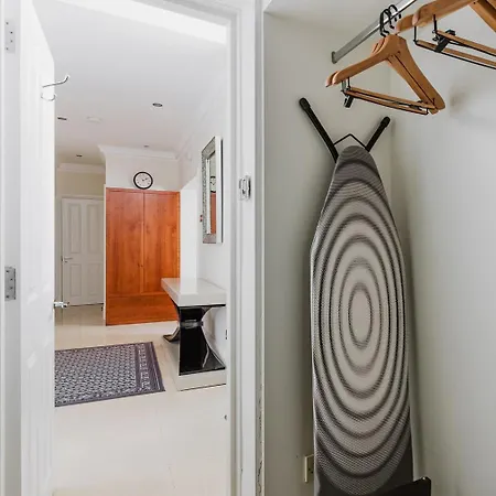 Blueground Maida Vale 2bd Lon-604 * London