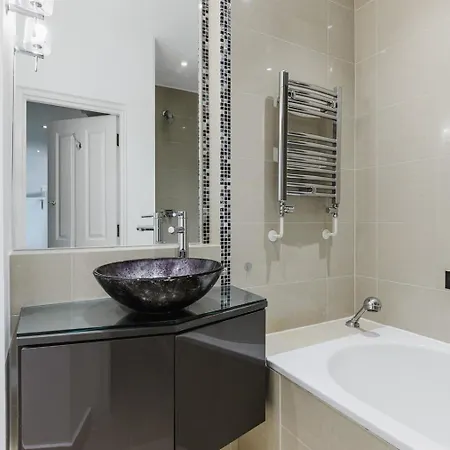 Blueground Maida Vale 2bd Lon-604 *