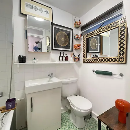 Soho - Gem Apartment London