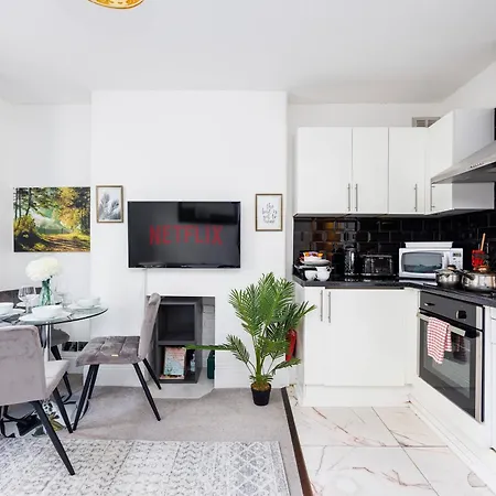 Bridge Apartment London