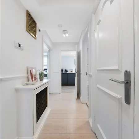 Luxury 2 Bed In Mayfair! * London