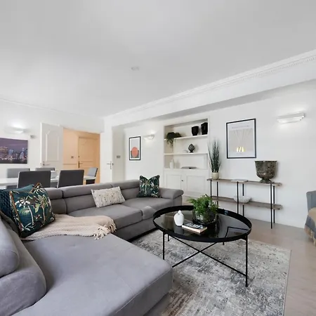 Luxury 2 Bed In Mayfair!