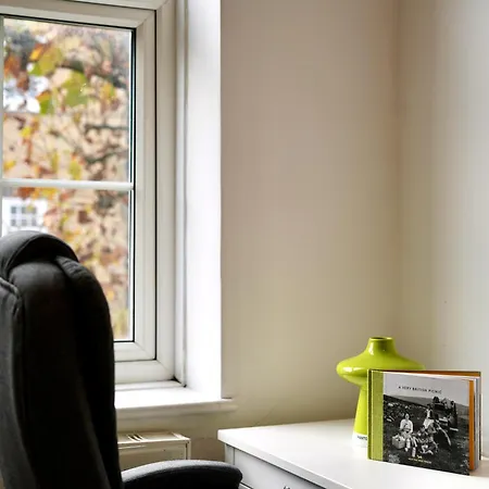 The Chic Townhouse In Kings Cross!!! 3 Floors * London