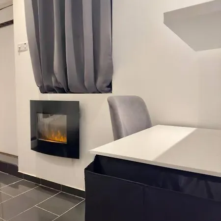 Apartment Riverside With Parking In Se Ldn Thamesmead (Greater London)