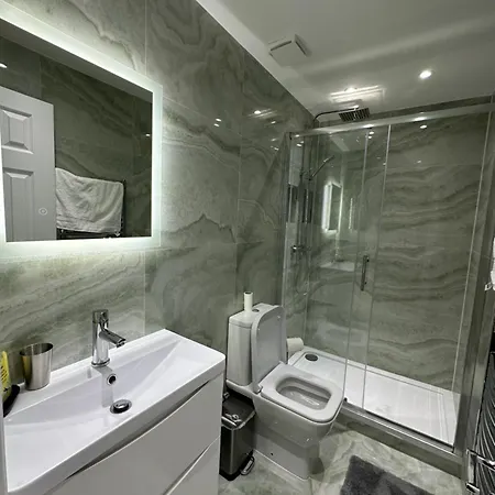 Apartment Luxury 2 Bed In Knightsbridge *