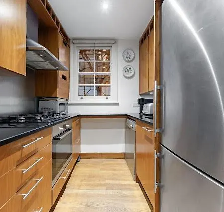 Apartment Chelsea Snug With Garden *