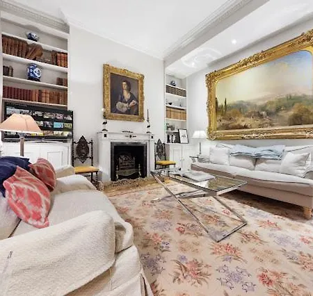 Chelsea Snug With Garden Apartment London