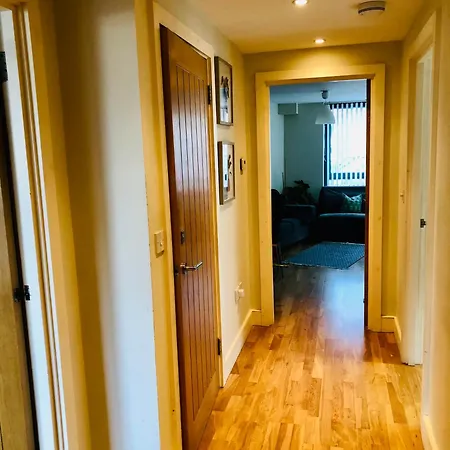 Apartment Modern 2 Bedroom 1 Min From Metro *