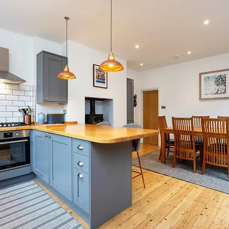Apartment Veeve - Tantalising In Teal *
