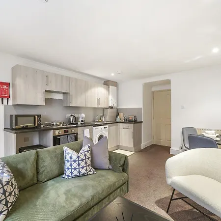 公寓 1br & 2br Apts By Livestay Short Lets & Serviced With Free Wifi