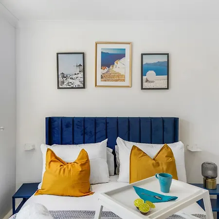 Apartment 1br & 2br Apts By Livestay Short Lets & Serviced With Free Wifi London