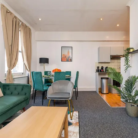1br & 2br Apts By Livestay Short Lets & Serviced With Free Wifi