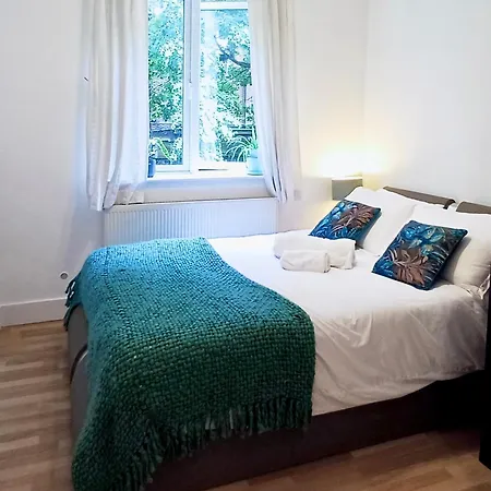 Olympia 2 Bed Terrace