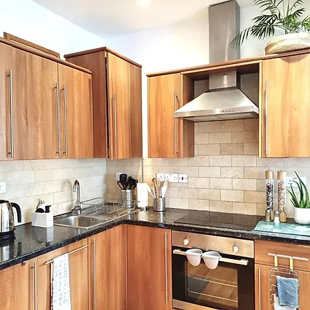 Olympia 2 Bed Terrace *