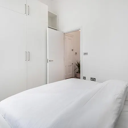 Lady On The Lane- 2 Bed Primrose Hill Lägenhet London