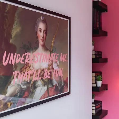 The Lipstick Palace - Fitzrovia - By Frankie Says
